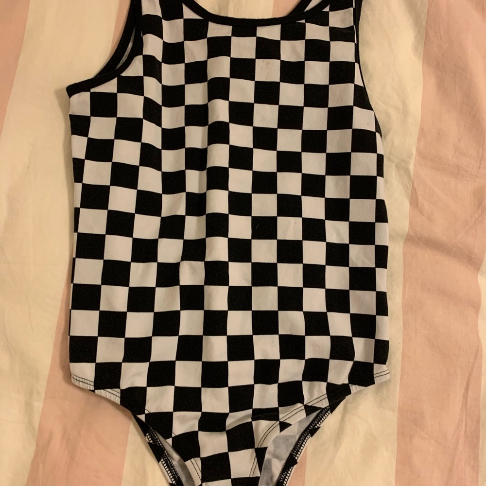 Forever 21 bodysuit cute to wear with jeans